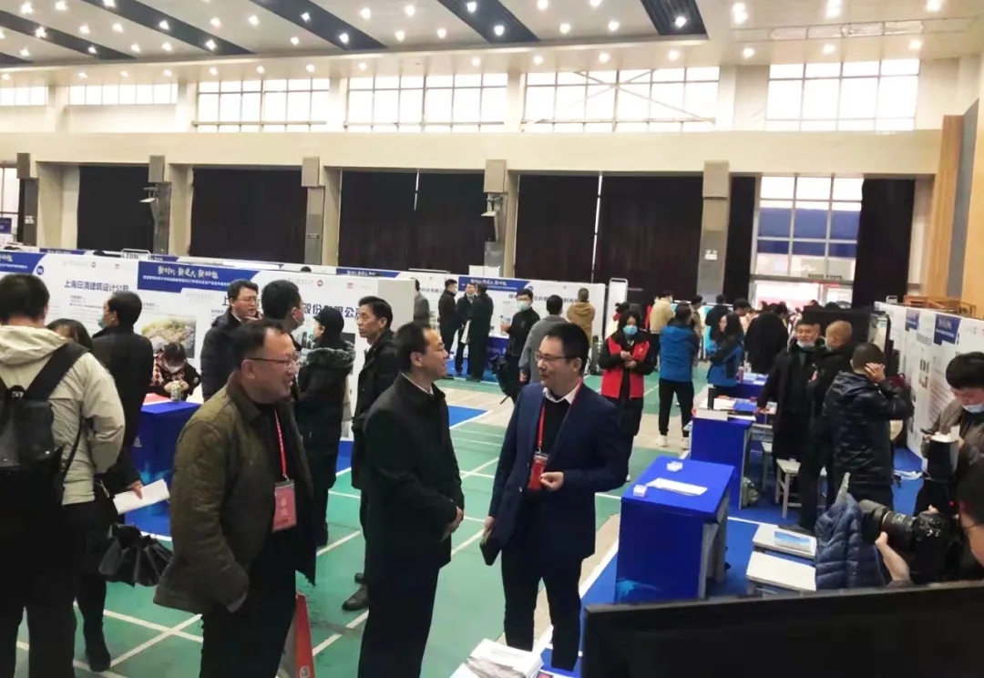 E300F37C-3712-47B3-8056-F5786CAF5B44